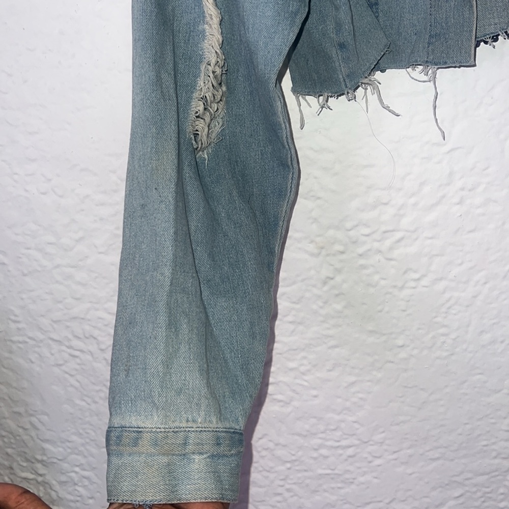 Denim jacket - Picture 4 of 6